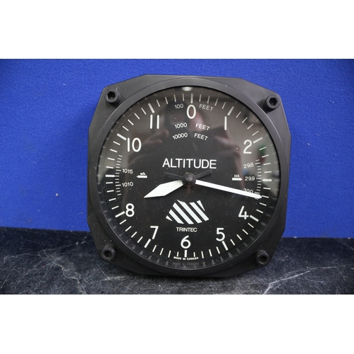 108 - Altitude Trintec, Made In Canada, Wall Clock