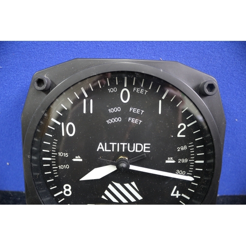 108 - Altitude Trintec, Made In Canada, Wall Clock