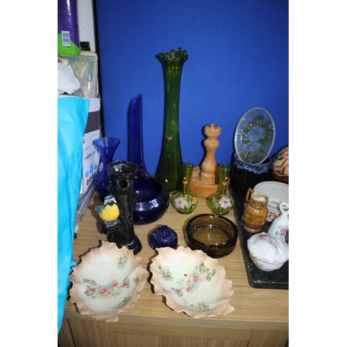 121 - Huge Bundle of of China/Glass