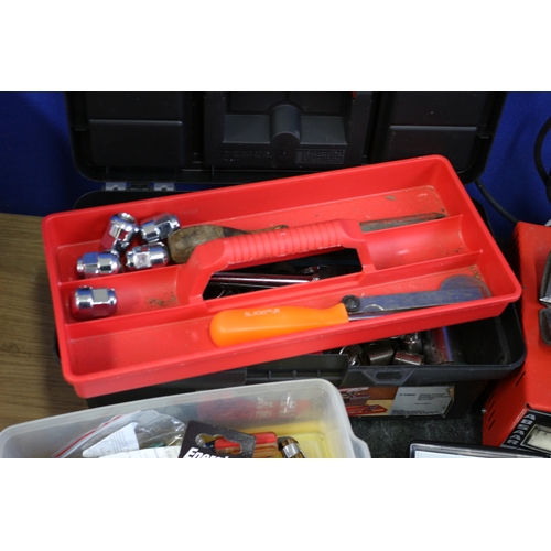 139 - Selection of Car Items/Tools Including Socket Set, Volt Meter, Battery Charger, Triangle, Rope etc