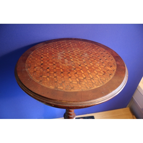 153 - Inlaid Wooden Top Table with Twist Shaft