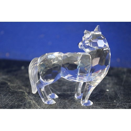 37 - Swarovski Wolf