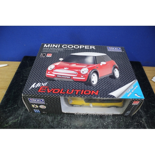 65 - RC Mini Cooper, Unopened