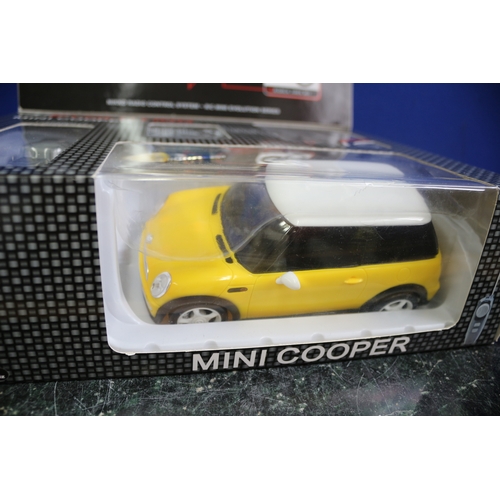 65 - RC Mini Cooper, Unopened