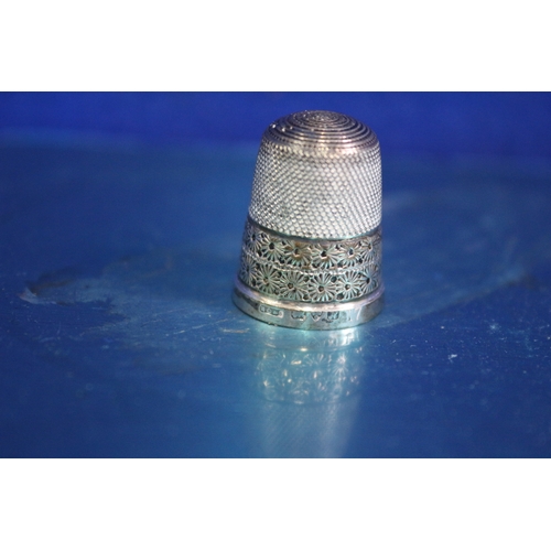 71 - Hallmarked Silver Thimble, 2.6g Weight