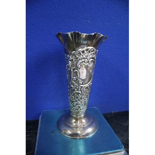 72 - Hallmarked Silver Nicely Detailed Vase, 59.2g, 12.5cm Tall