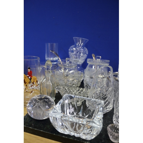 92 - Large Collection of Glasses and Glass Items