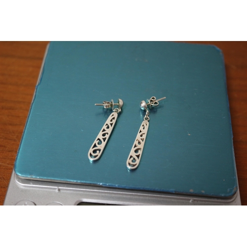 239 - Silver Drop Earrings, Total Weight: 4.1g