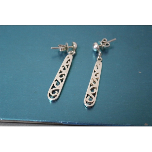 239 - Silver Drop Earrings, Total Weight: 4.1g