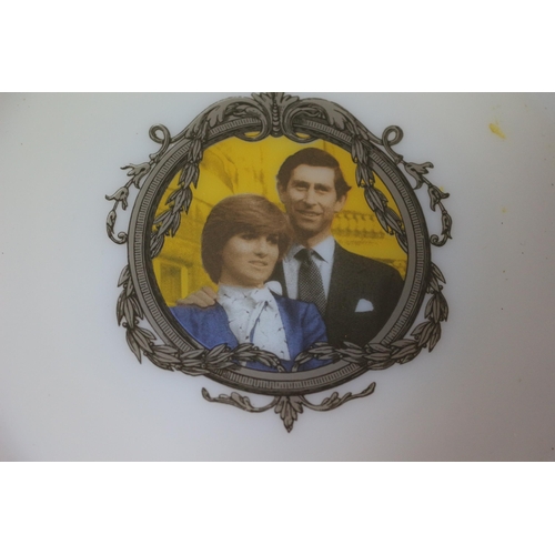 279 - 2 Commemorative Lady Diana and Prince of Wales Plates