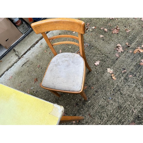 693 - Mid Century Formica Kitchen Table & 3 Chairs, chairs need a clean.