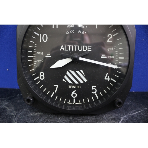 282 - Altitude Trintec, Made In Canada, Wall Clock