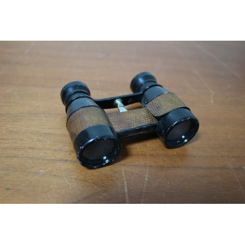 305 - Luminetta Sports/Opera Glasses x 4