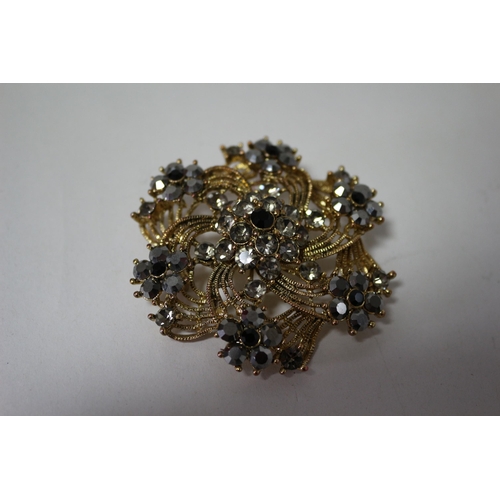 370 - Large Vintage Metal Brooch, No Clasp