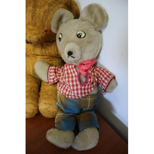 398 - x4 Vintage Teddies, Largest is 57cm