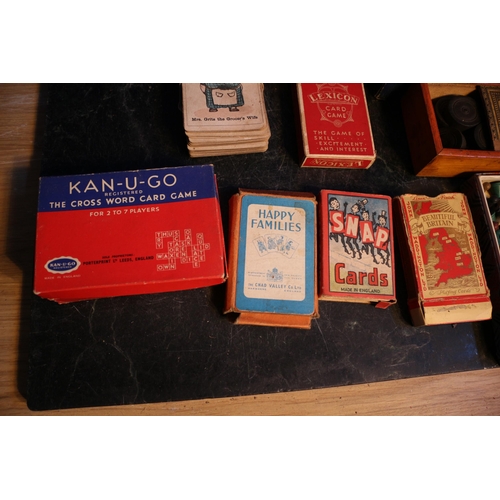 400 - Vintage Games including Dominoes, Drafts etc