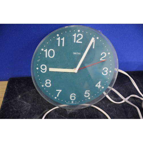 59 - Vintage Smiths Clock, 20cm Diameter