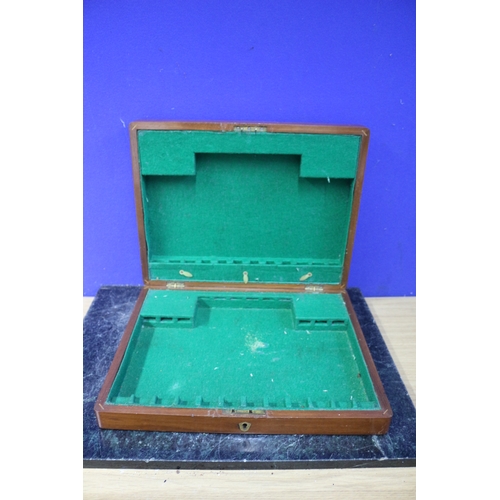 155 - HMS Gentian Box