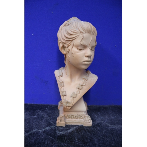 161 - Unusual Resin Bust by Myths and Maidens 'Ariel' , 28cm Tall