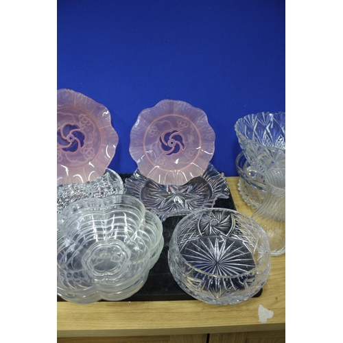 407 - Collection of Glass Bowls, Cake Stand, 2 Pink Plates and Glass Toaster Rack