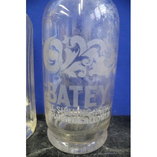 600 - Heavy Glass Bately and Co Glass Syphon Plus Schwepps Syphon