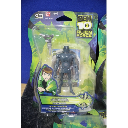 12 - Set of 5 Ben 10 Force Figures, New in Box