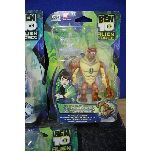 12 - Set of 5 Ben 10 Force Figures, New in Box