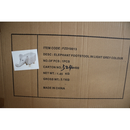 48 - Elephant Stool with Box