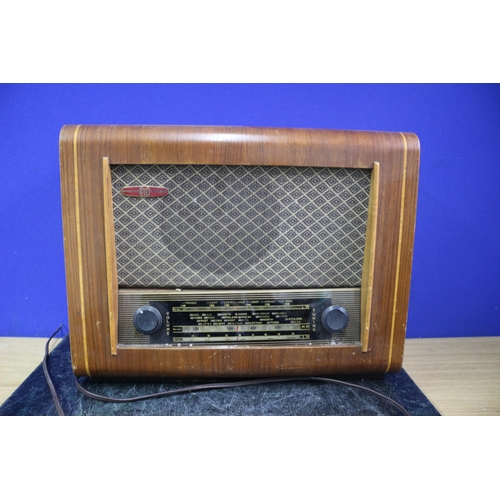 507 - Vintage Valve Radio by Pye, Cambridge England