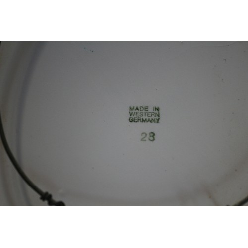 521 - 2 Large West German Plates