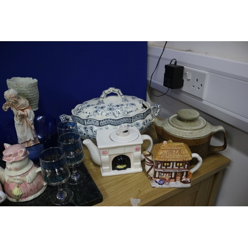 14 - LARGE MIXED LOT INCLUDING PUNCH SET, TEAPOTS ETC