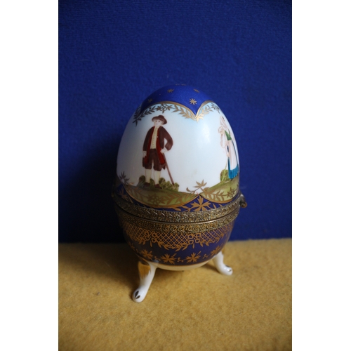 32 - FABERGE STYLE HAND PAINTED TRINKET EGG, 14CM TALL