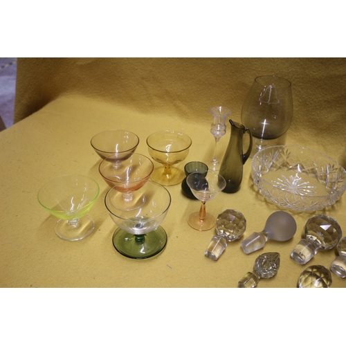 9 - Nice Selection of Glassware, some Vintage, including Crystal, Caithness, German, Paperweight and Col... 