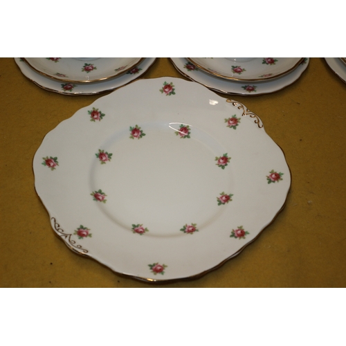 55 - 21 Pieces of Melba Ware Tea Set