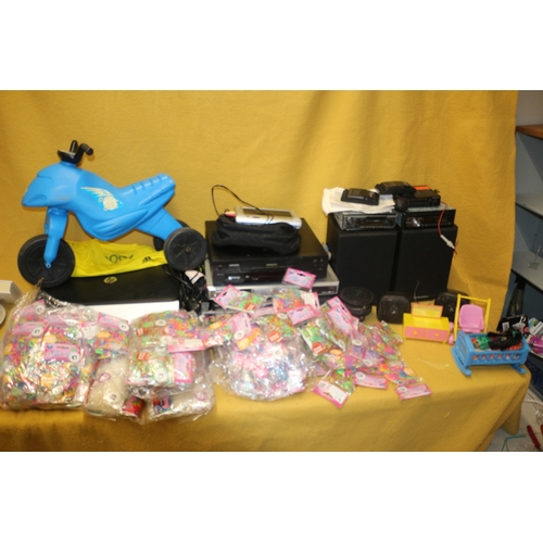 80 - Mixed Lot of Electricals and Toys including Large Quantity of Loom Bands