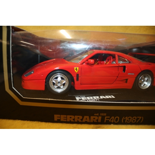 45 - Boxed Burago Ferrari F40 1:18 Scale Die Cast Model Car