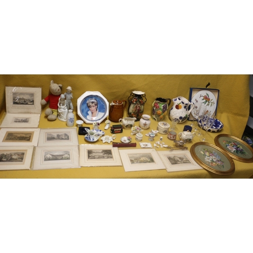 291 - Nice Selection of Mixed Interesting Items including Delft, Antique Prints, Lady Diana Collectors Pla... 