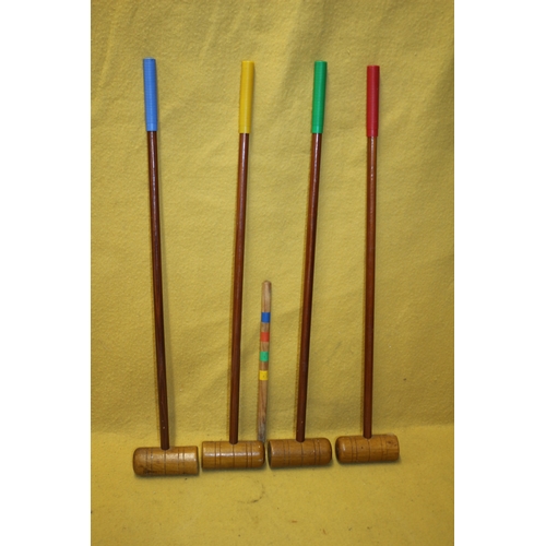 370 - Vintage croquet mallets, Great Condition