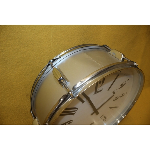 119 - Large Drum Style Clock, Working, 42cm Diameter