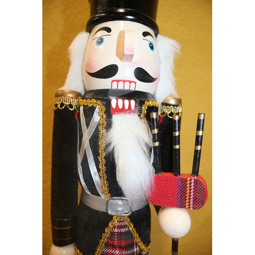 134 - XL Nutcracker, 52cm