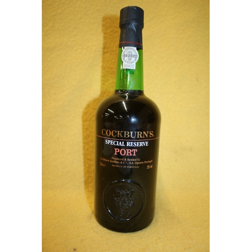 156 - Cockburns Special Reserve Port 75cl