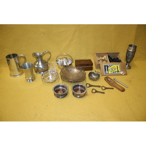 188 - Mixed Bundle Including Metal ware