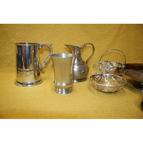 188 - Mixed Bundle Including Metal ware