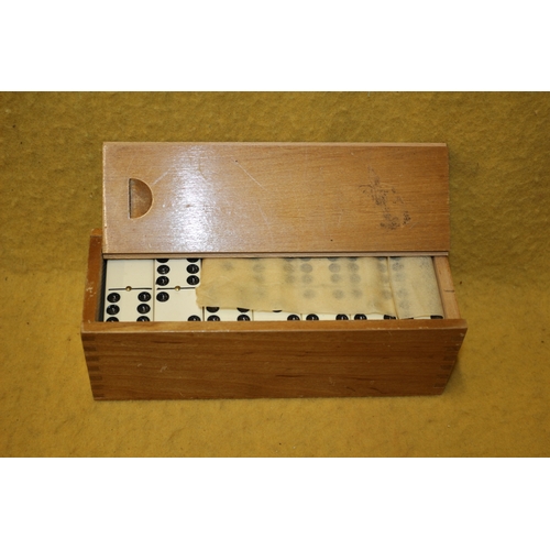 191 - Unused Vintage Dominoes