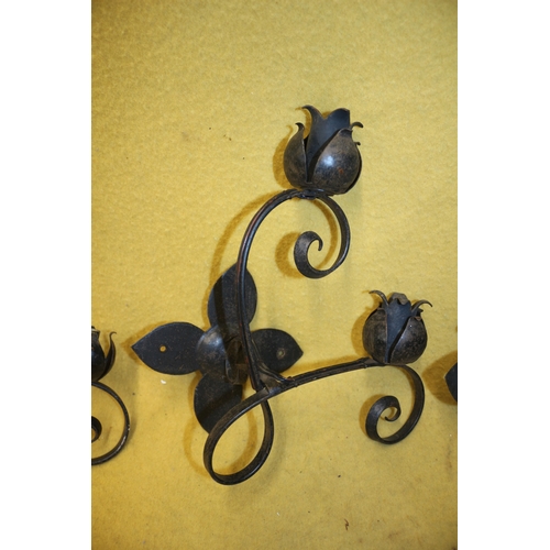 193 - 5x Wall Lights, Iron, 28cm Tall