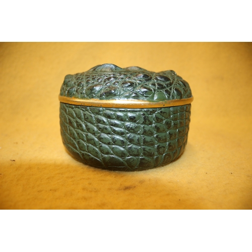 195 - Crocodile Design Lidded Pot, 13.5cm in Diameter