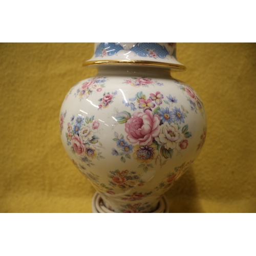 198 - Flower Pattern Lamp, 42cm