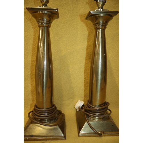 241 - 2 x Nicely Weighted Brass Lamps, 50cm Tall