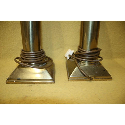 241 - 2 x Nicely Weighted Brass Lamps, 50cm Tall