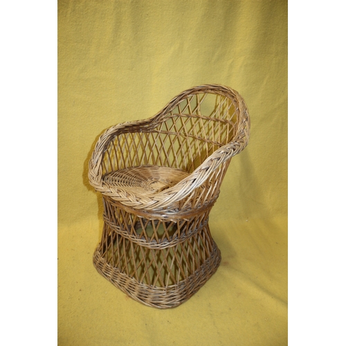 261 - Vintage Small Wicker Chair